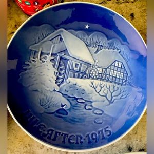 Bing & Grondahl Porcelain Christmas Plate 1975